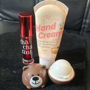 Bundle Red Lip 👄 gloss, hand cream & lip balm